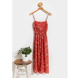 TRIXXI Amber Floral Midi Dress Size M